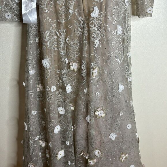 Mac Duggal FLORAL EMBELLISHED LACE A-LINE COCKTAIL DRESS size 4 - Picture 14 of 15